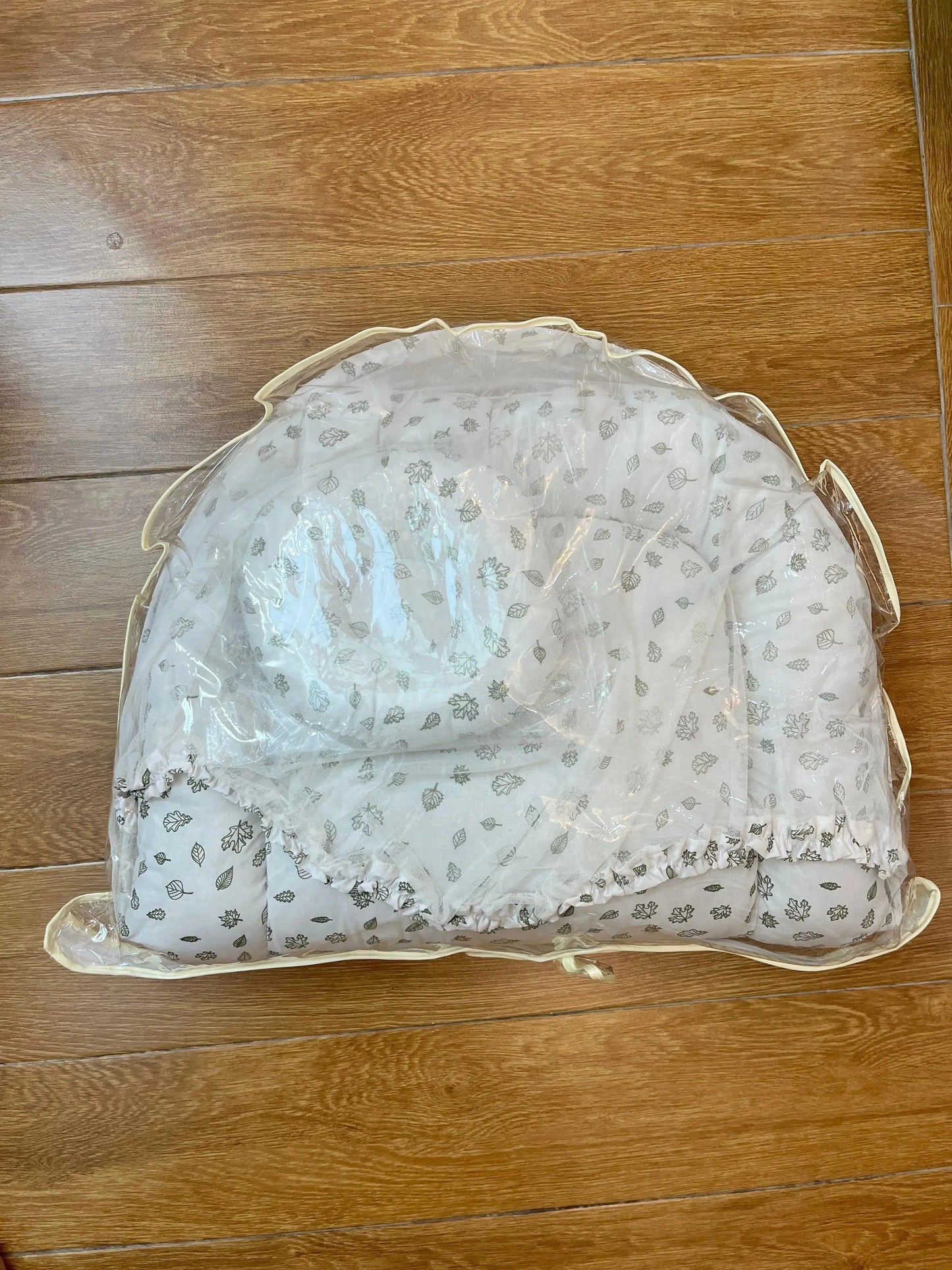 Baby Net Bed with FREE Pillow – (0–2 Year) | Green Leaves on White print Little Flower