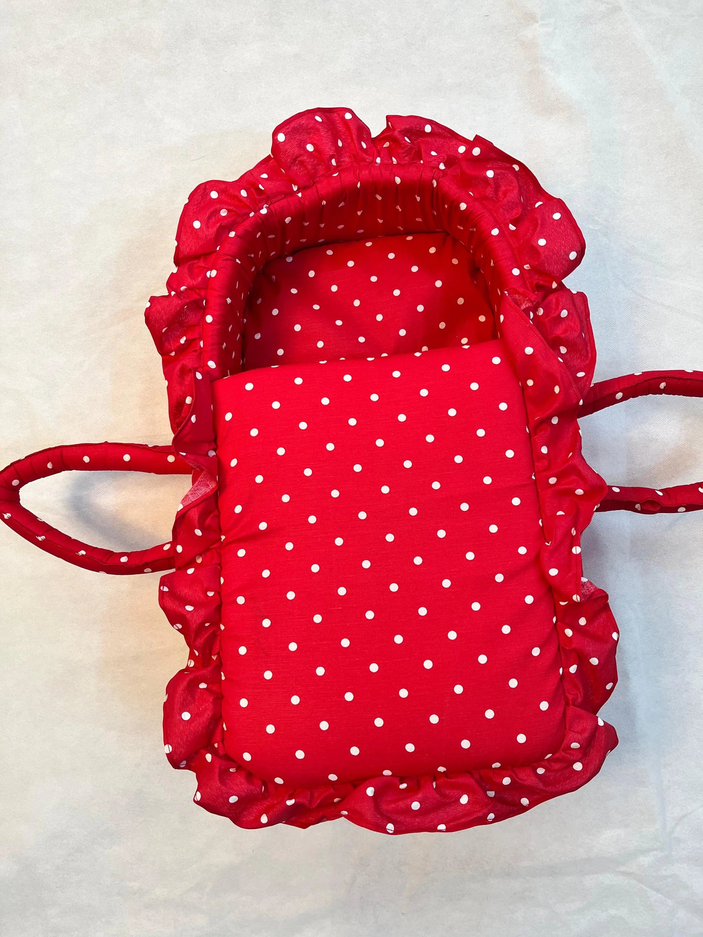 Portable Baby Carry Bed β Soft & Comfortable Newborn Sleeping Nest (0β12 Months)