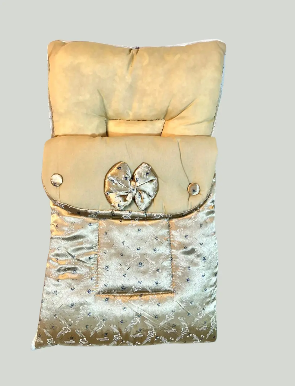 Little Flower Baby Carry Nest – Soft, Safe & Snuggly Sleep Pod on Golden (0–12 Months)