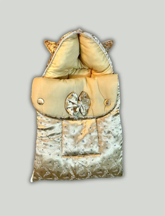 Little Flower Baby Carry Nest – Soft, Safe & Snuggly Sleep Pod on Golden (0–12 Months)