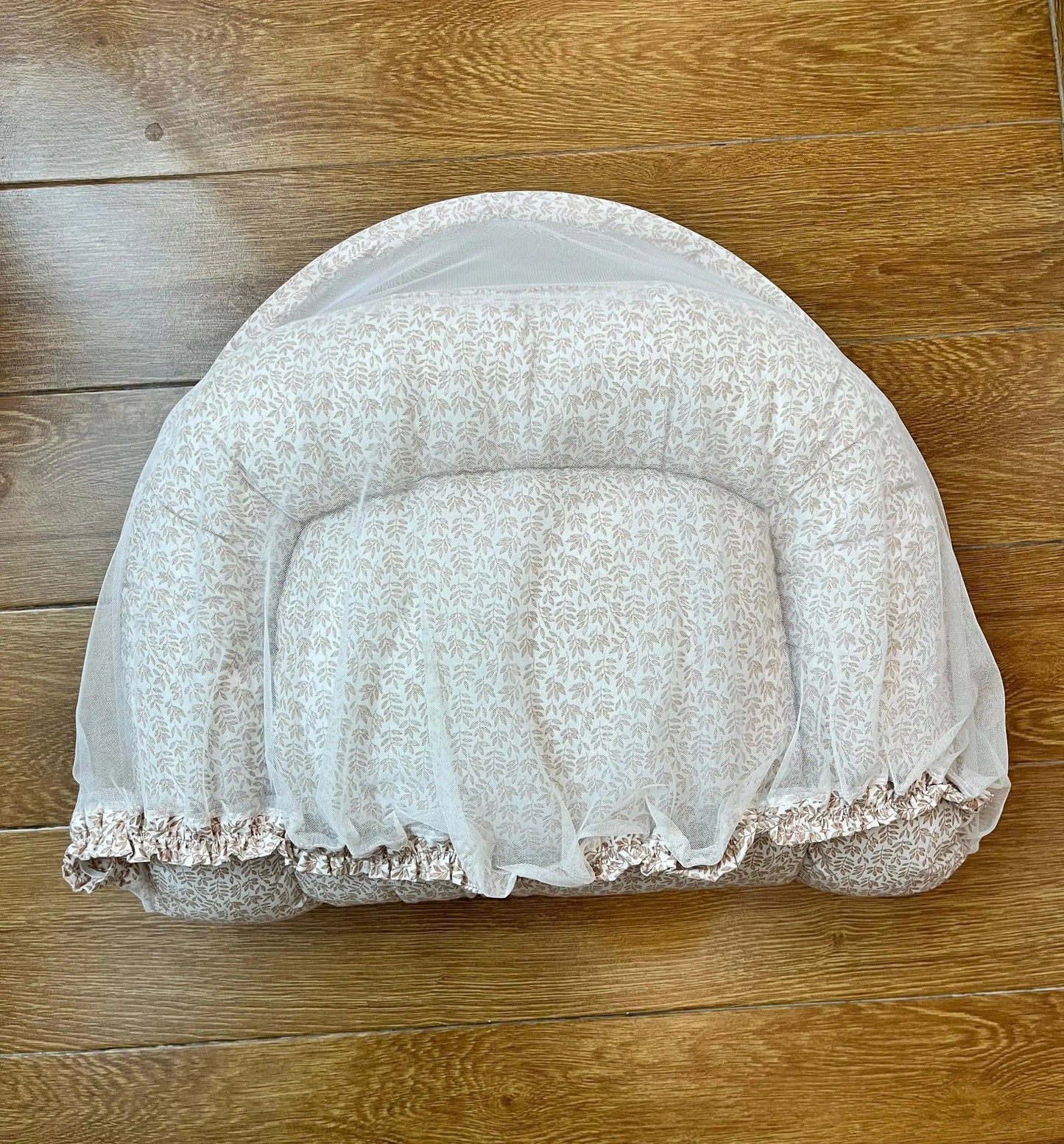 Baby Bed with Net with Pillow – (0–2 Year) | Brown leaves on white Little Flower