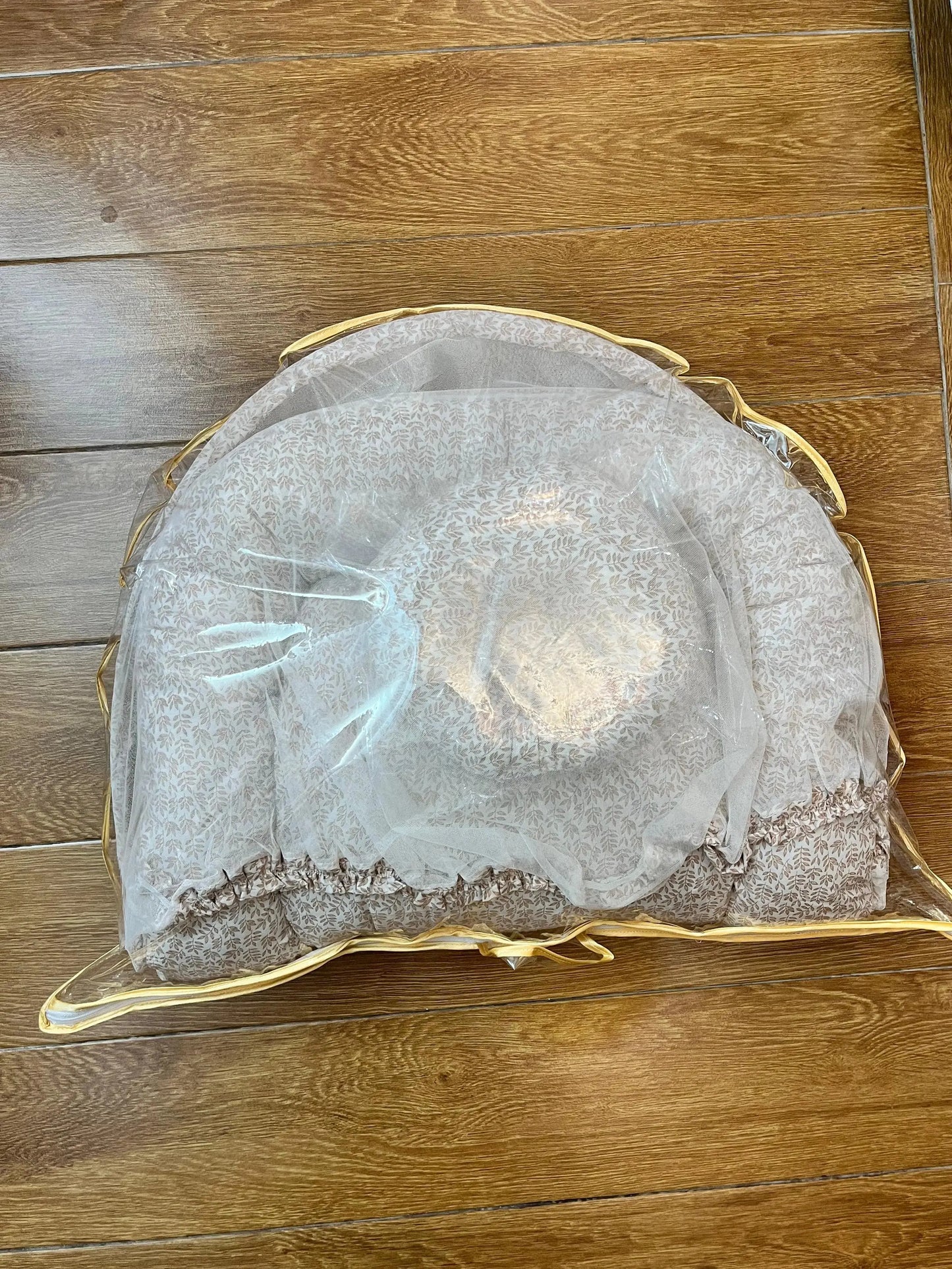 Baby Bed with Net with Pillow – (0–2 Year) | Brown leaves on white Little Flower