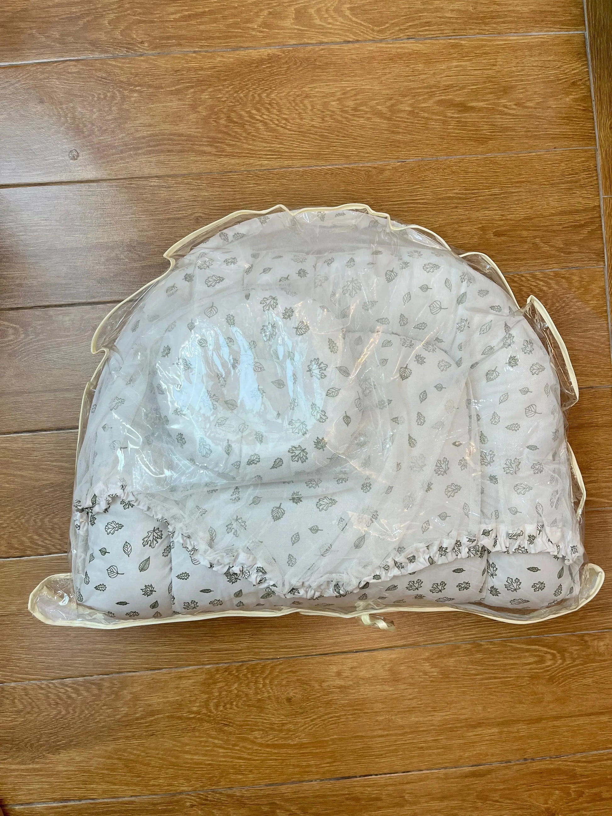 Baby Net Bed with FREE Pillow – (0–2 Year) | Green Leaves on White print Little Flower