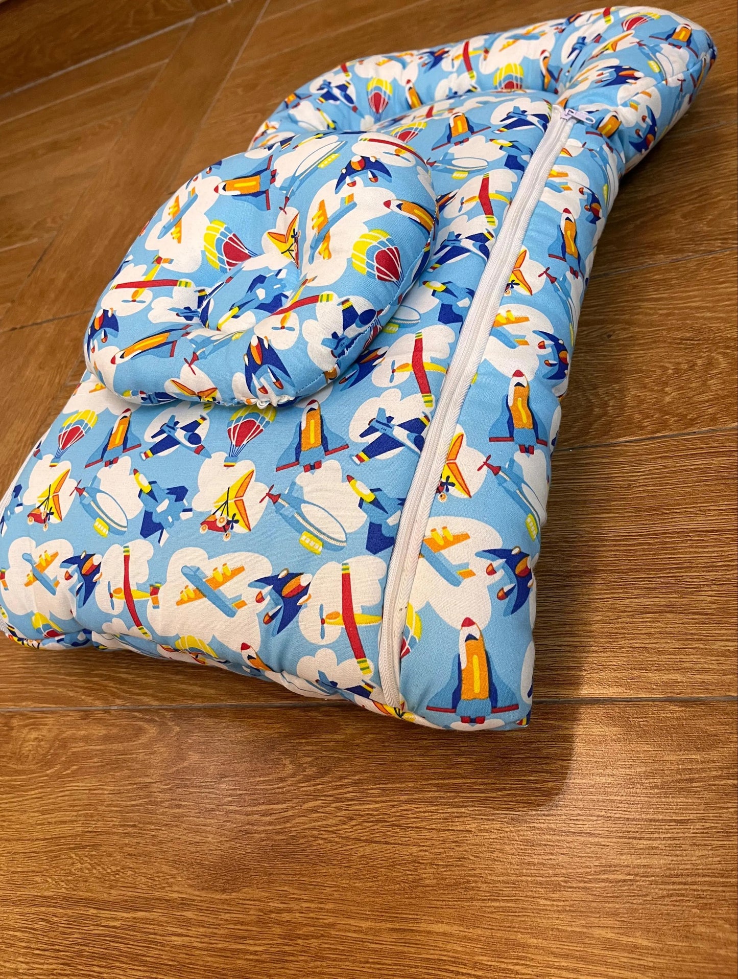 8Pc Baby Bedding Set on Soft Cotton Fabric with Planes Theme (0–2 Years) Little Flower