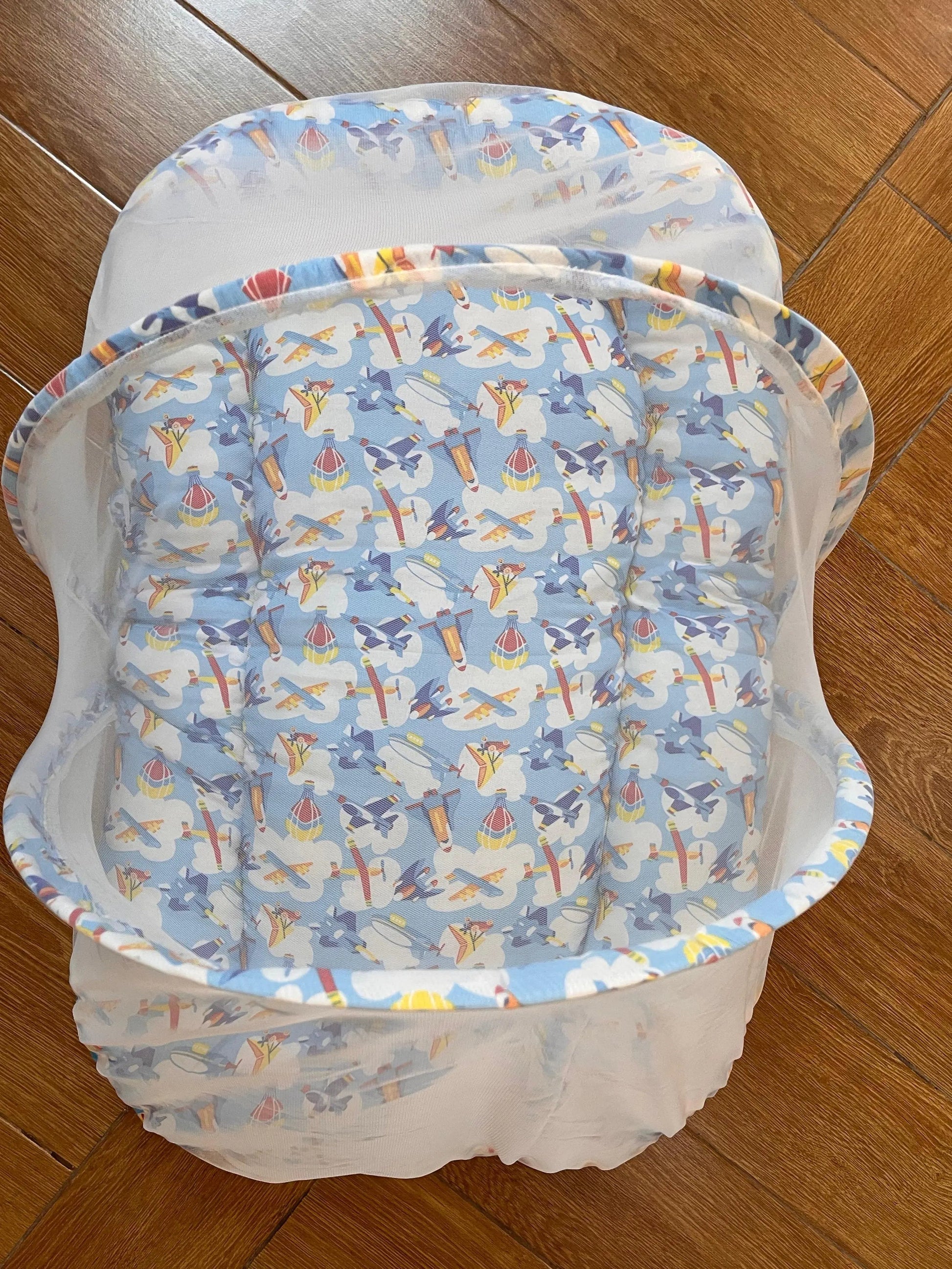 8Pc Baby Bedding Set on Soft Cotton Fabric with Planes Theme (0–2 Years) Little Flower