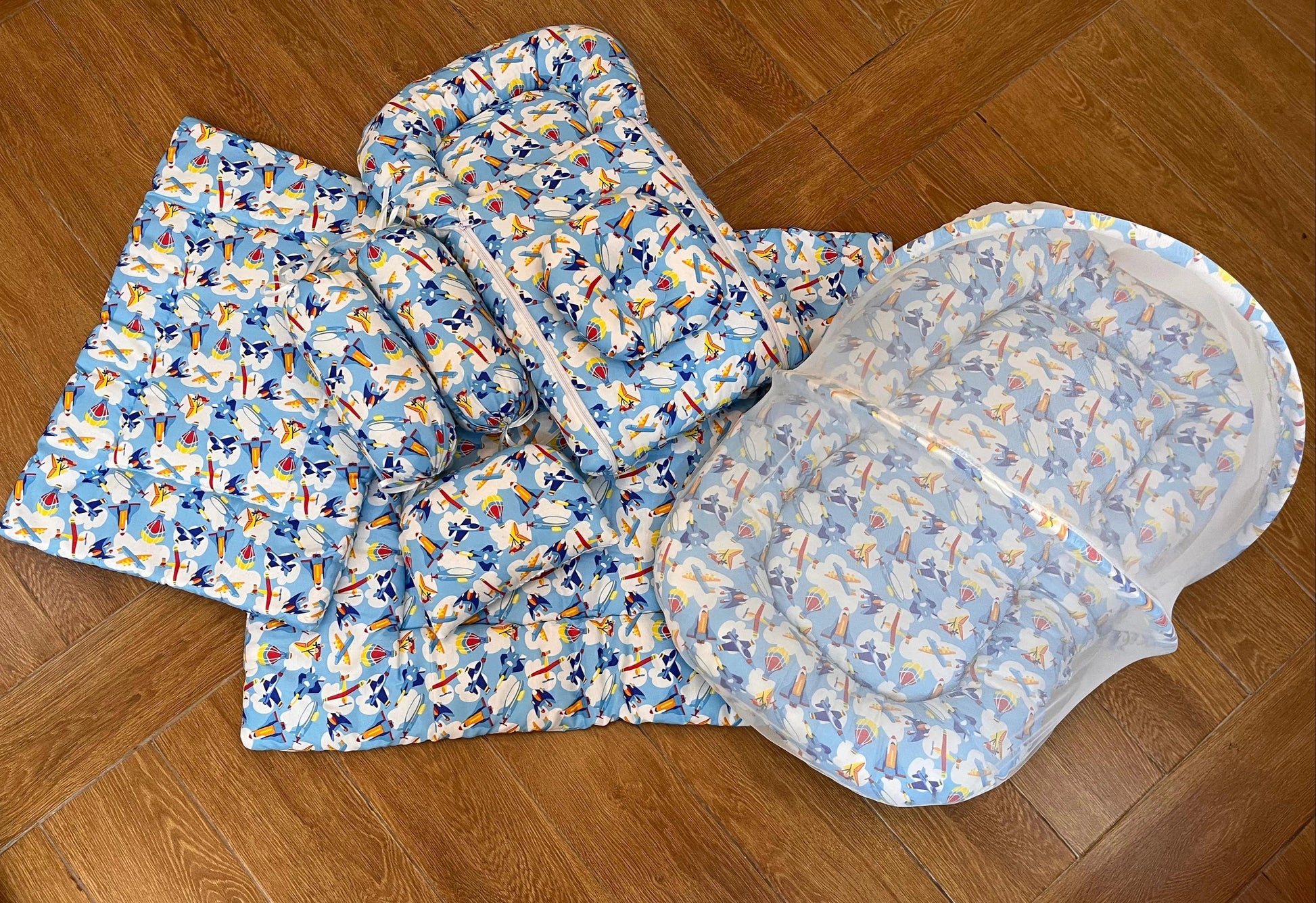 8Pc Baby Bedding Set on Soft Cotton Fabric with Planes Theme (0–2 Years) Little Flower