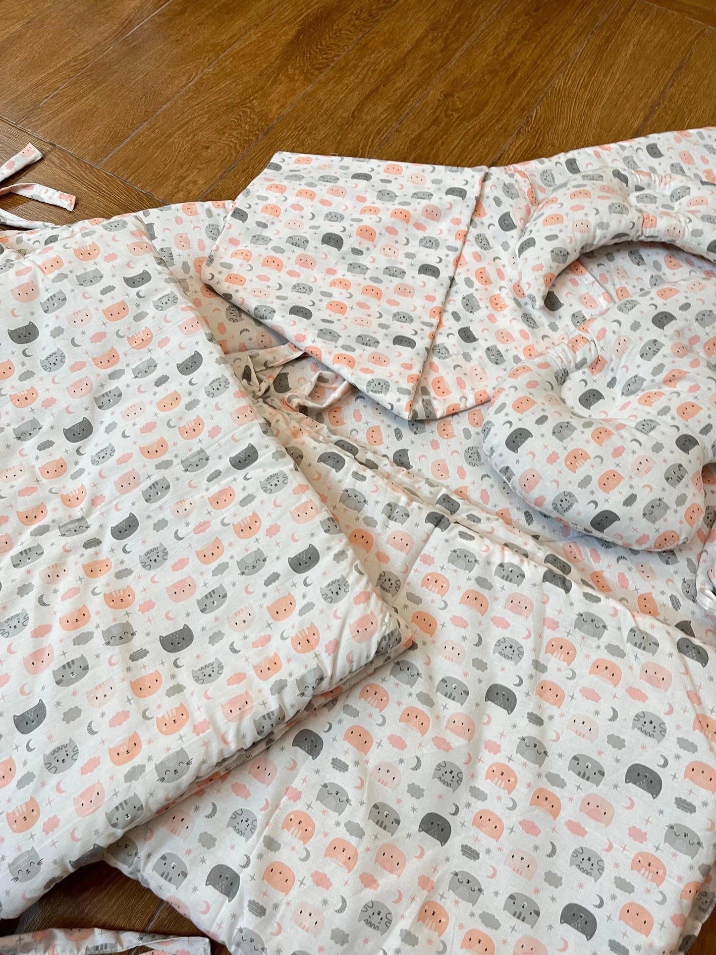 Baby Cot Bedding Set – 10-Piece Soft Cotton Set with pink and grey Cats on white Theme (0–3 Years) Little Flower