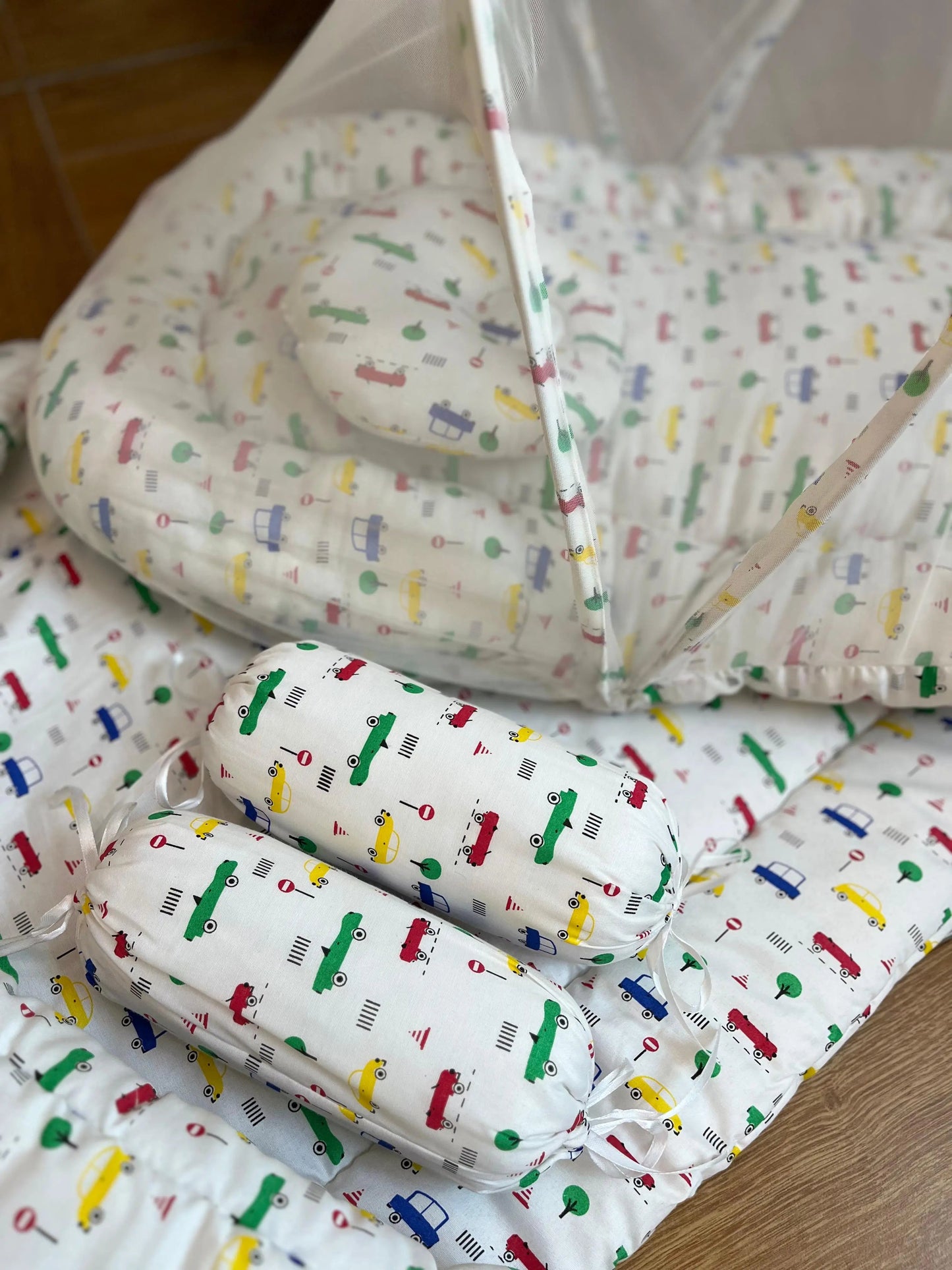 8Pc Baby Bedding Set on Soft Cotton Fabric with Car Theme (0–2 Years) Little Flower