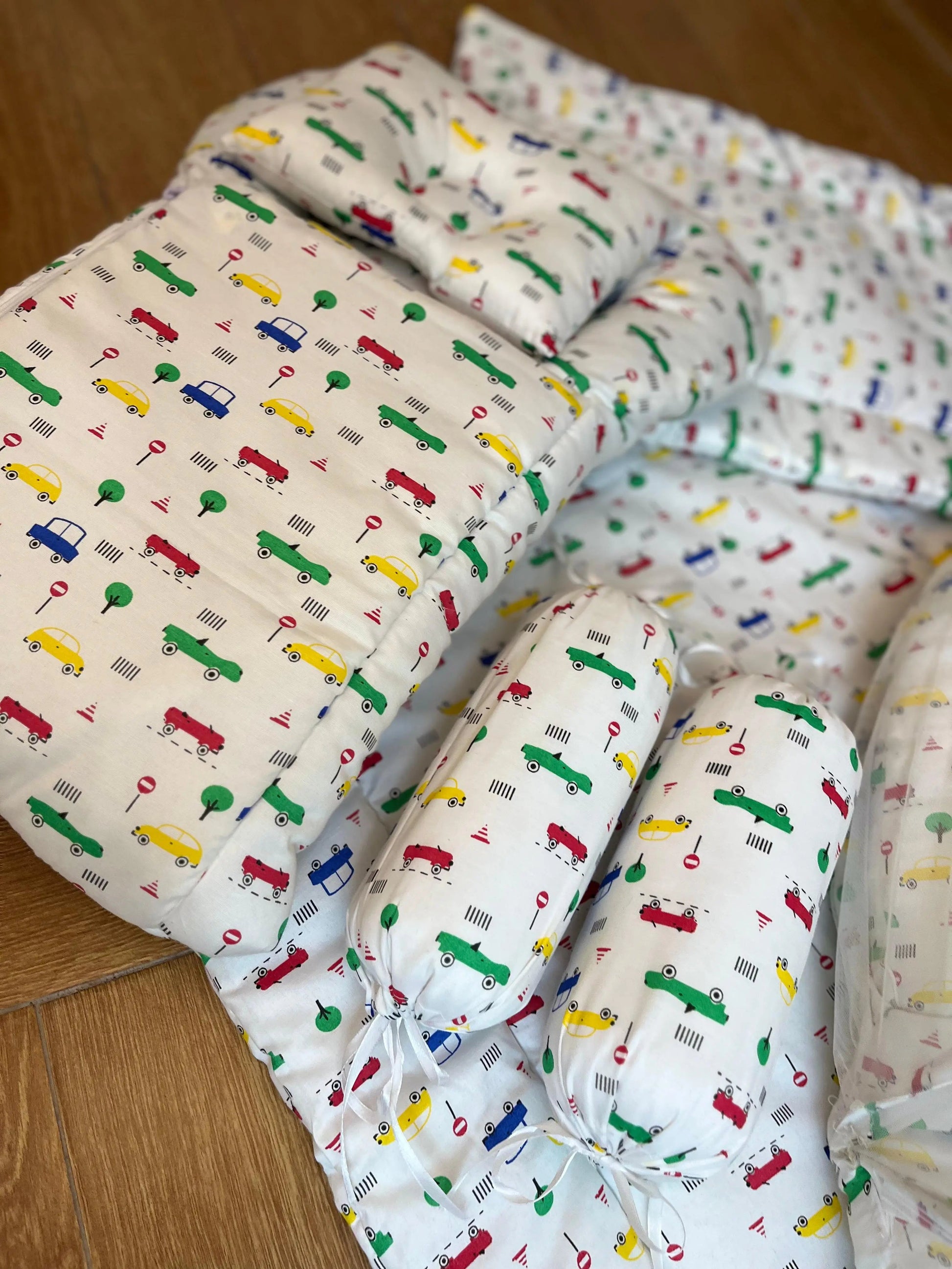 8Pc Baby Bedding Set on Soft Cotton Fabric with Car Theme (0–2 Years) Little Flower