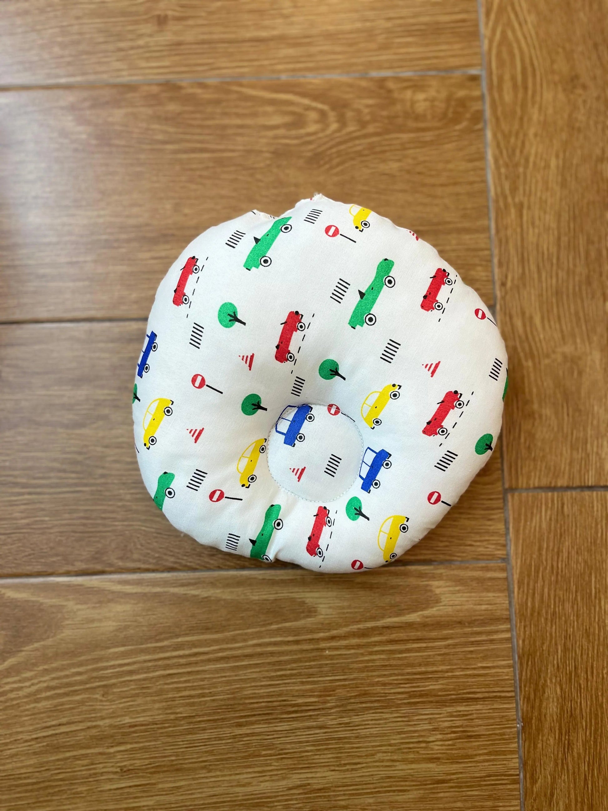 8Pc Baby Bedding Set on Soft Cotton Fabric with Car Theme (0–2 Years) Little Flower