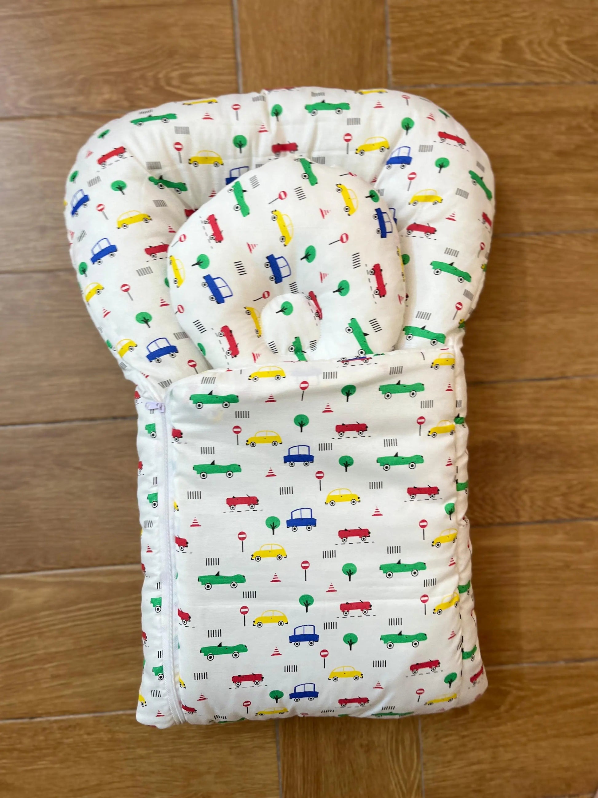 8Pc Baby Bedding Set on Soft Cotton Fabric with Car Theme (0–2 Years) Little Flower