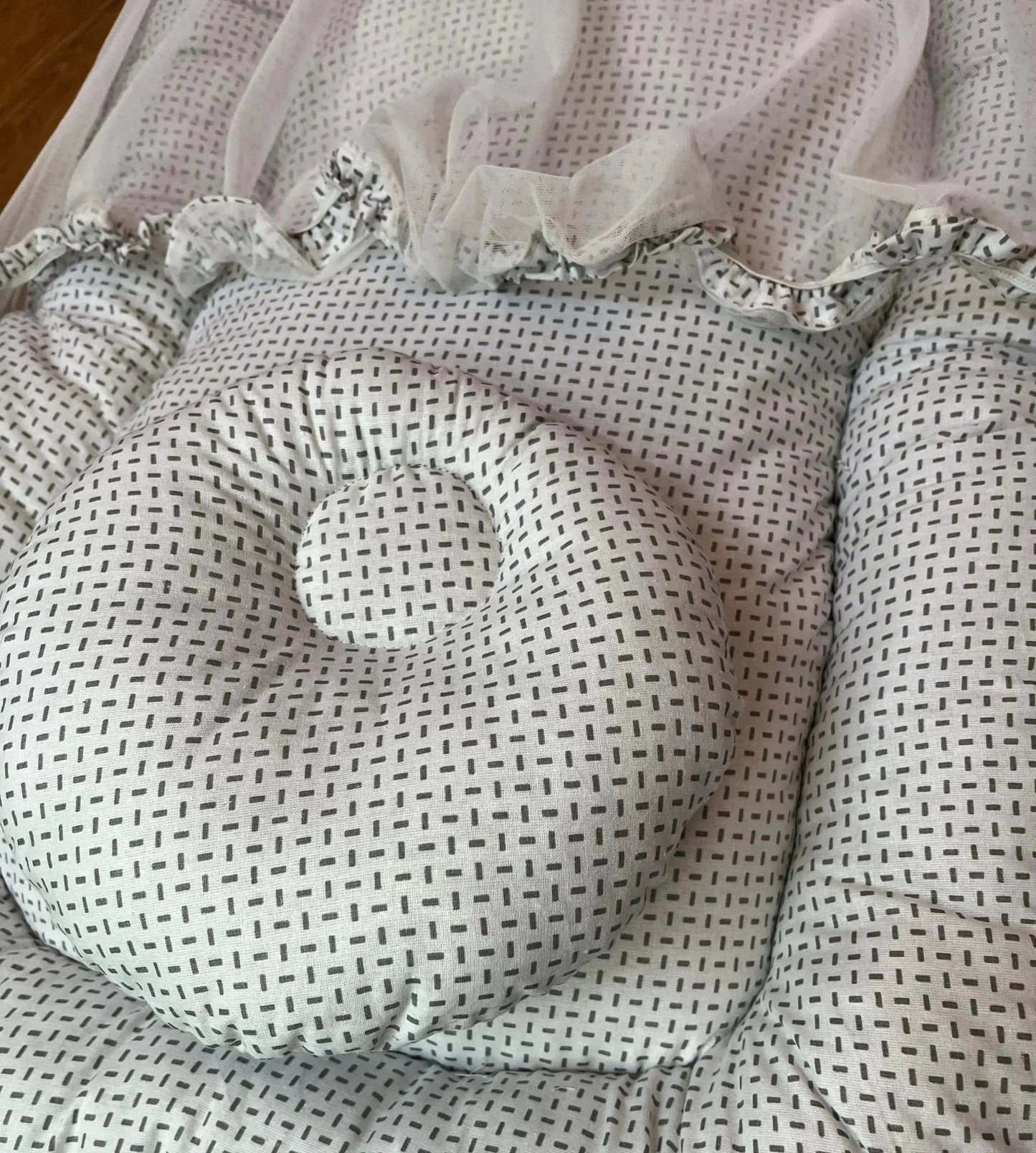 Baby Bed with Net with Pillow – (0–2 Year) | Black Small Line or White Little Flower
