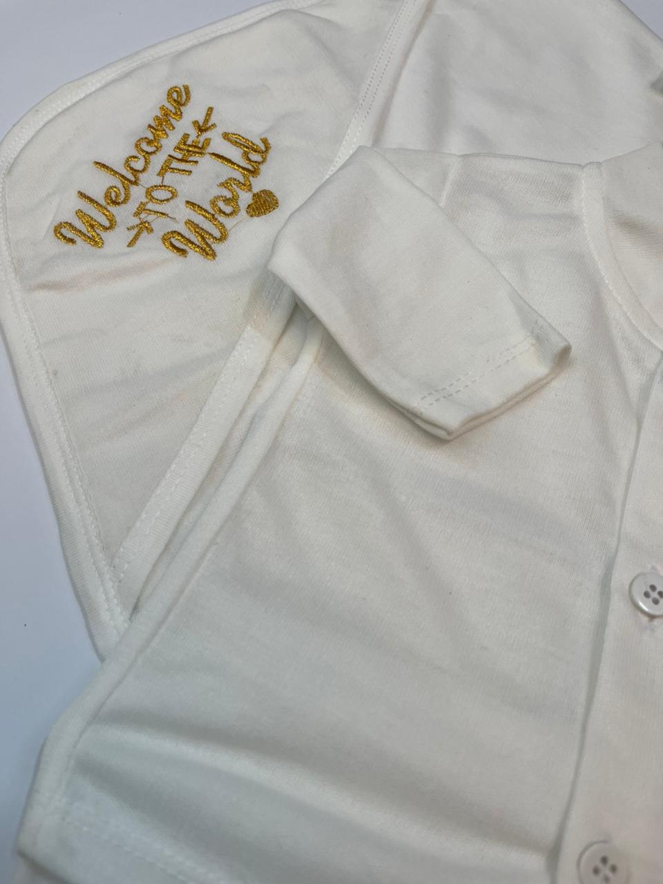 Welcome to the World – White Bear Print 5-Piece Newborn Baby Clothing Set | Soft Cotton Outfit for 0–6 Months