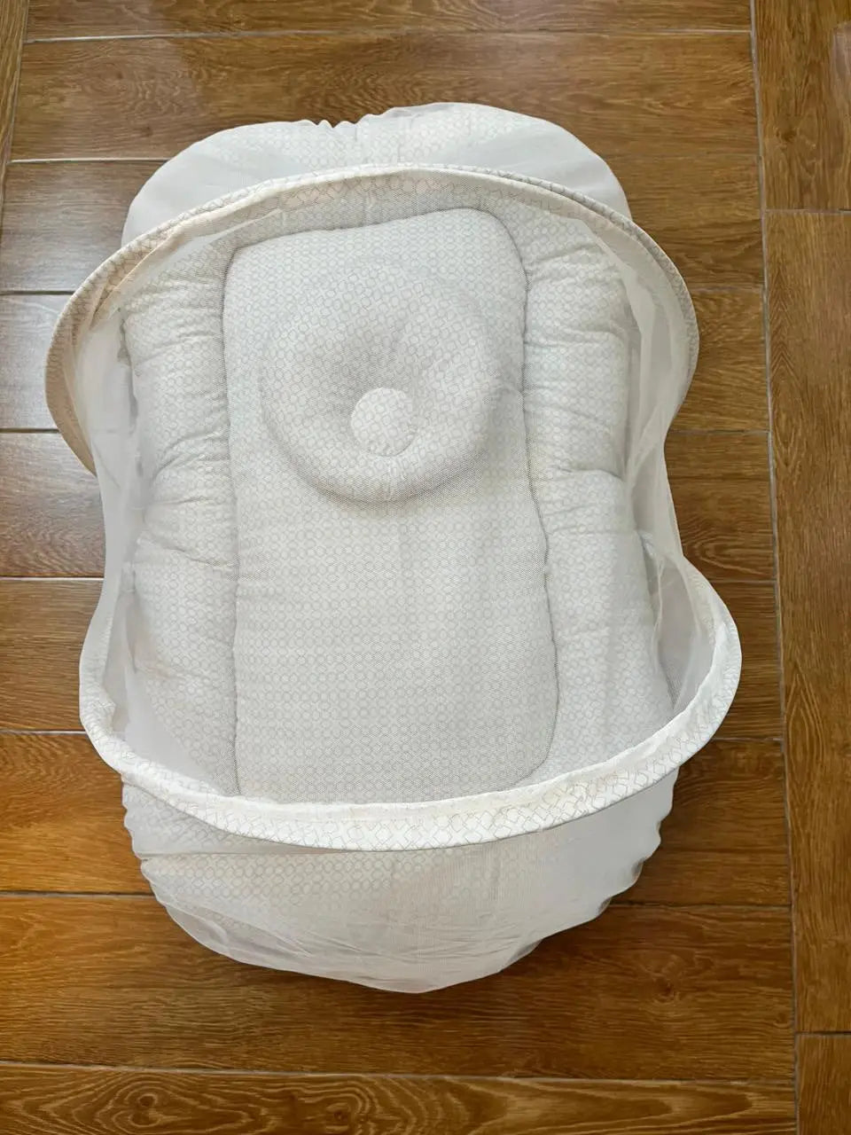 Baby Net Bed With Pillow | Brown box