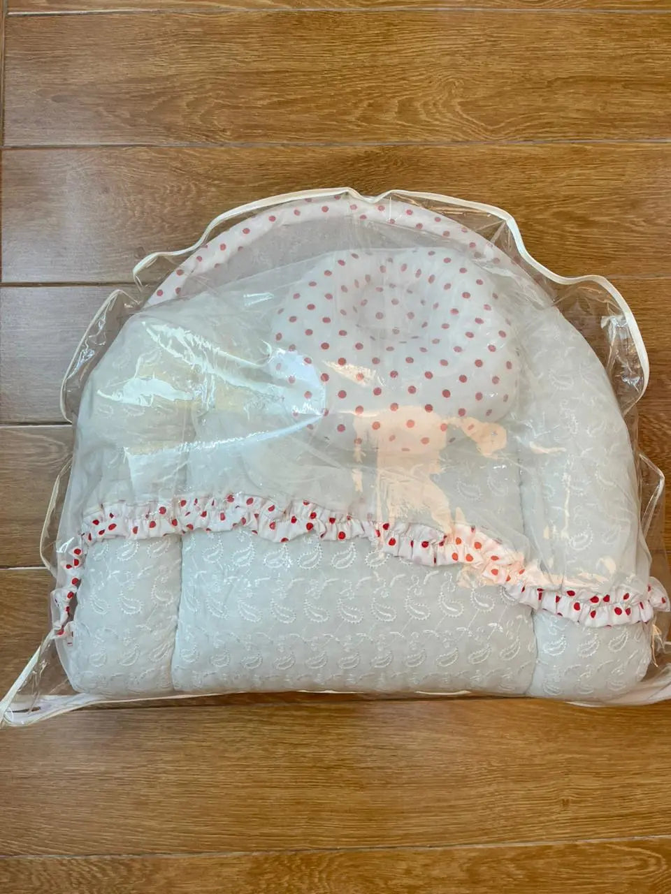 Baby Net Bed With Pillow | Red Dots Chicken
