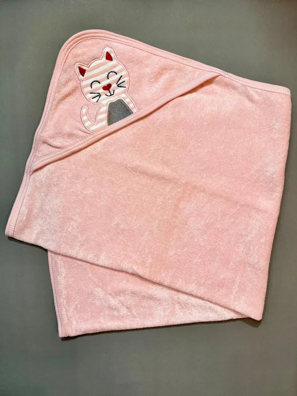 Soft Baby Hooded Towel – Gentle Cotton Fabric, Perfect for Newborn Bath Time (0–2 Years)