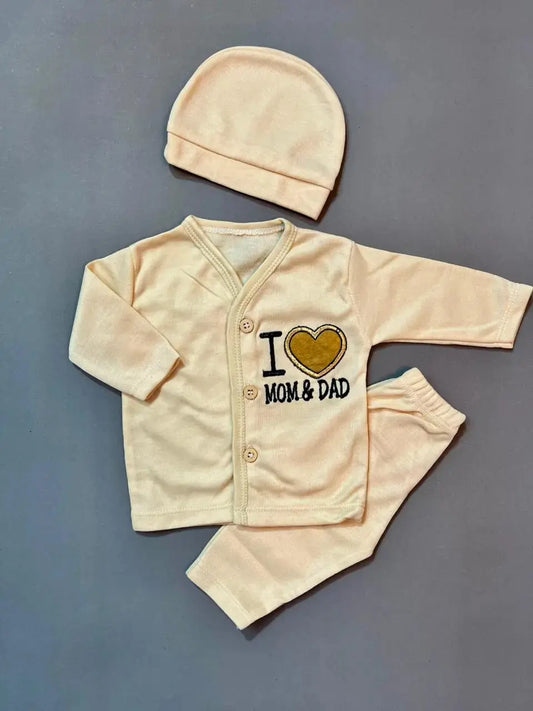 3-Piece Newborn Suit Set Pack of 3 – Soft Cotton with Cap |  Mom & Dad Embroidery