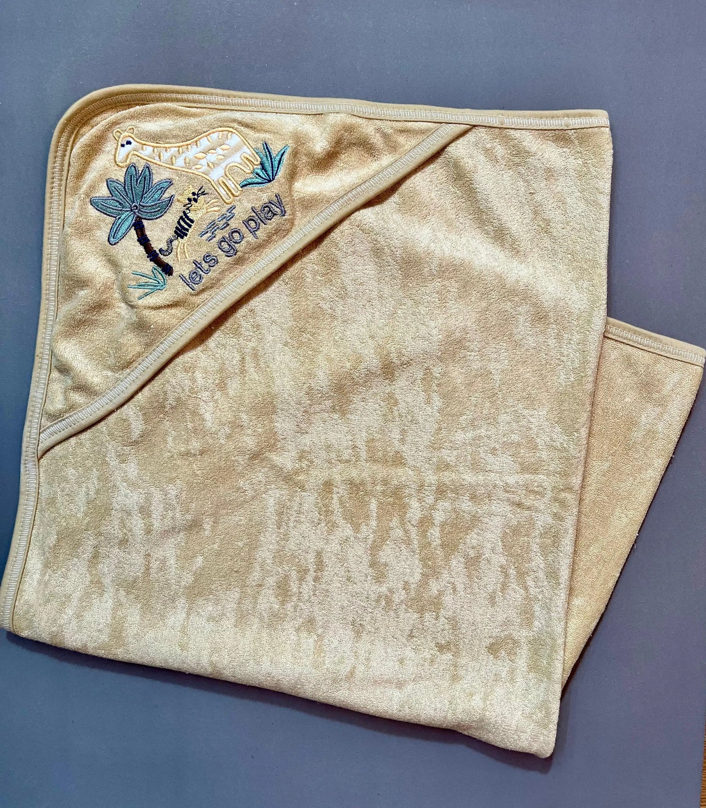 Soft Baby Hooded Towel – Gentle Cotton Fabric, Perfect for Newborn Bath Time (0–2 Years)