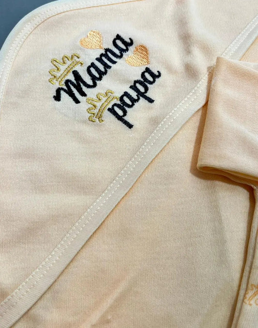 5-Piece Newborn Baby Gift Set – Soft Cotton with Cap, Bib & Hooded Towel (0–6 Months)