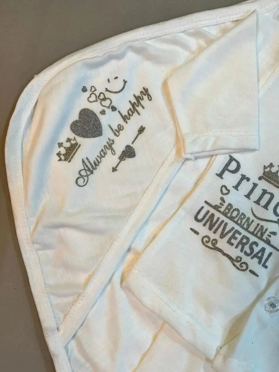 Luxury Newborn Baby Gift Set – Prince Born in Universal | 5-Piece Cotton Essentials