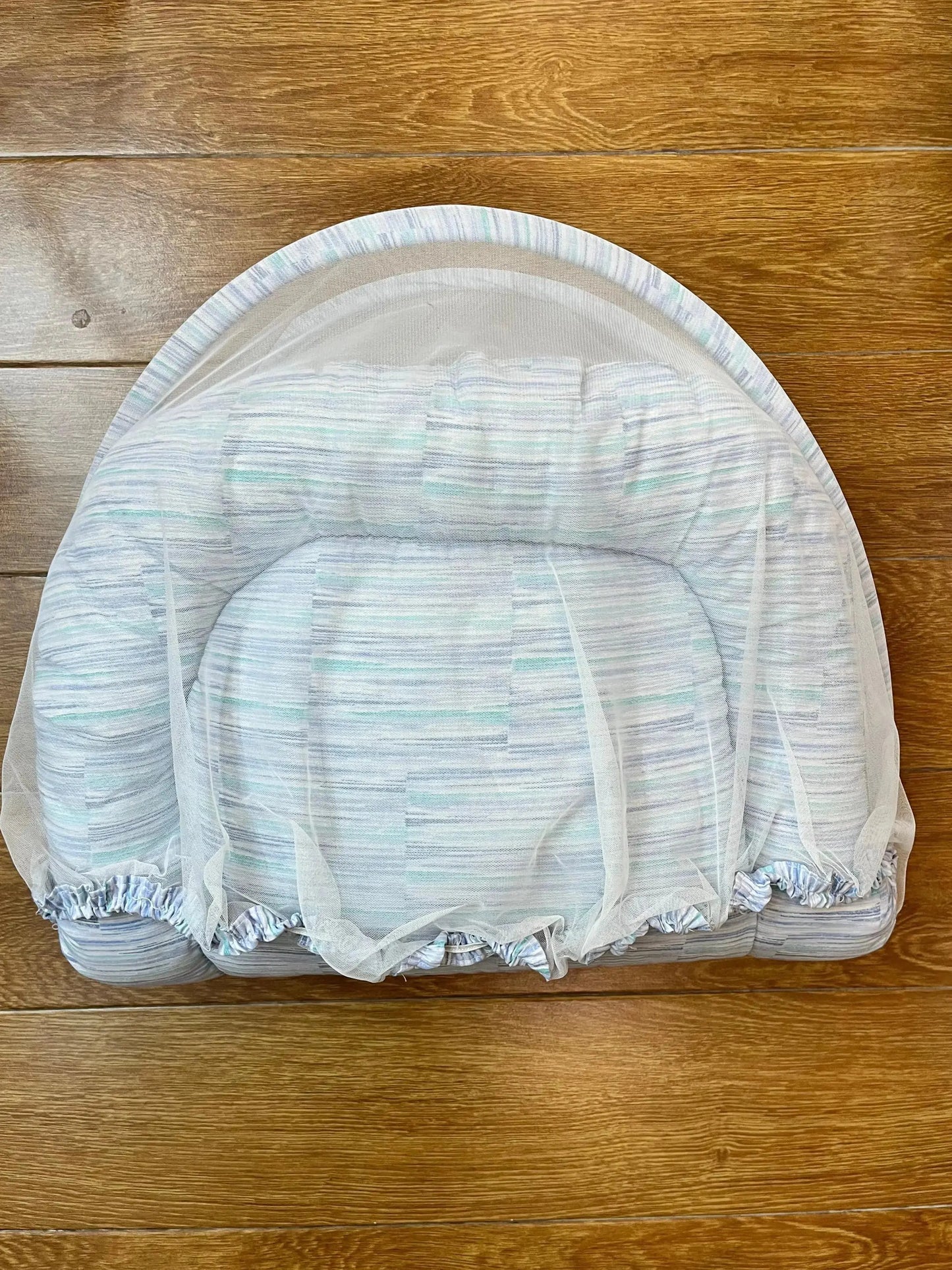 Baby Bed with Net with Pillow – (0–2 Year) | White dots and lines on Sky blue Little Flower