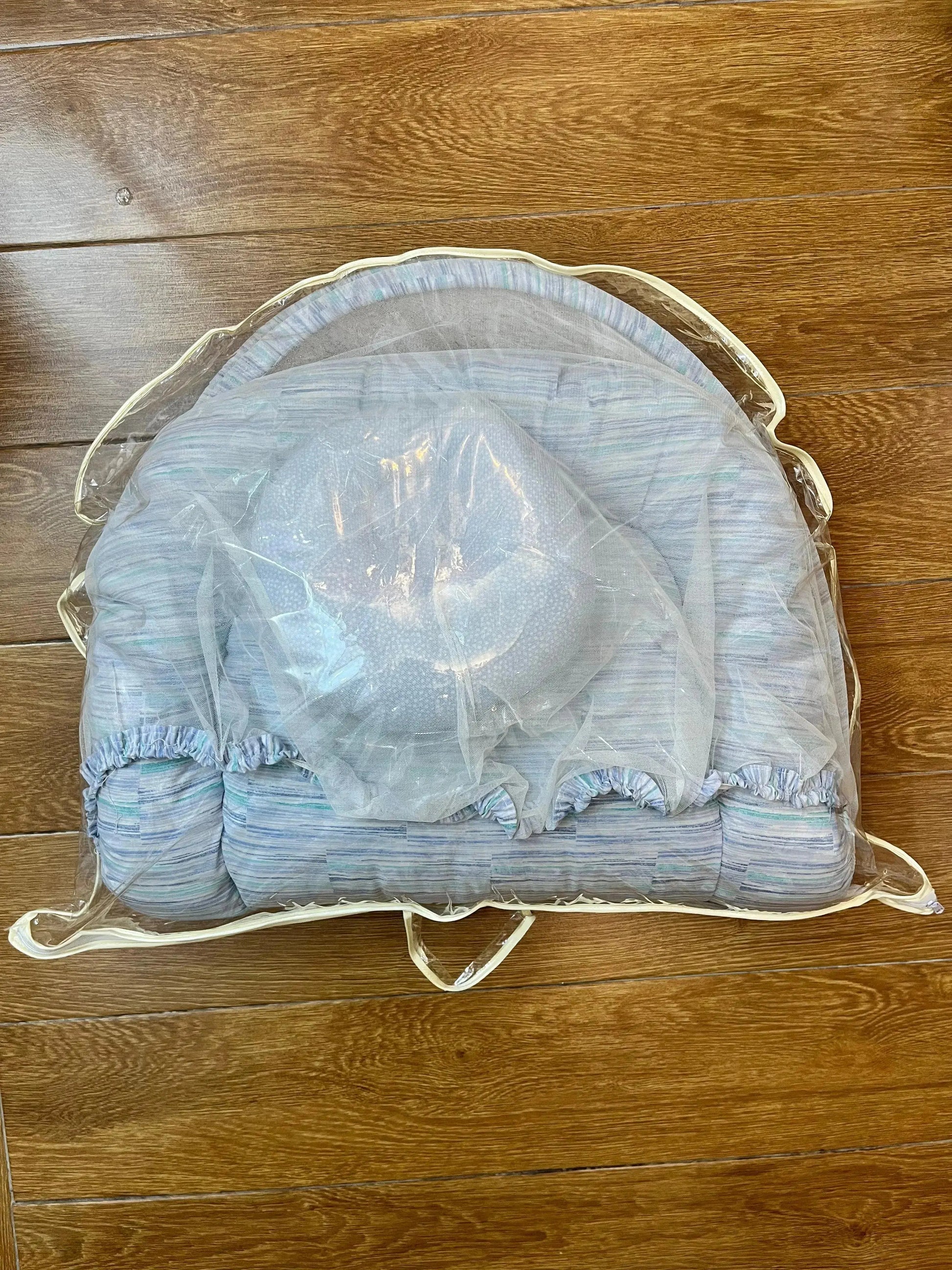 Baby Bed with Net with Pillow – (0–2 Year) | White dots and lines on Sky blue Little Flower