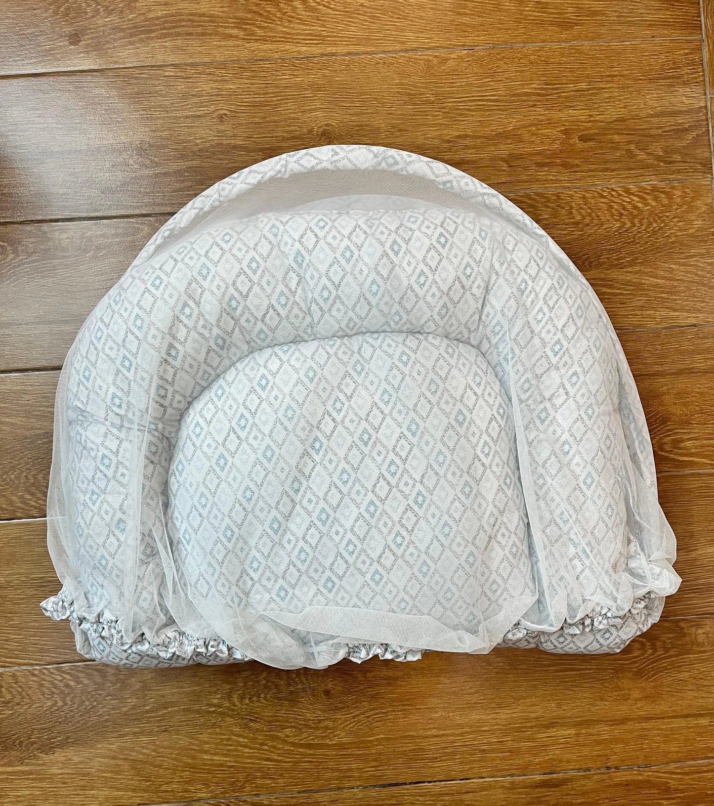 Baby Net Bed With Pillow | Green and Maroon small boxes on white