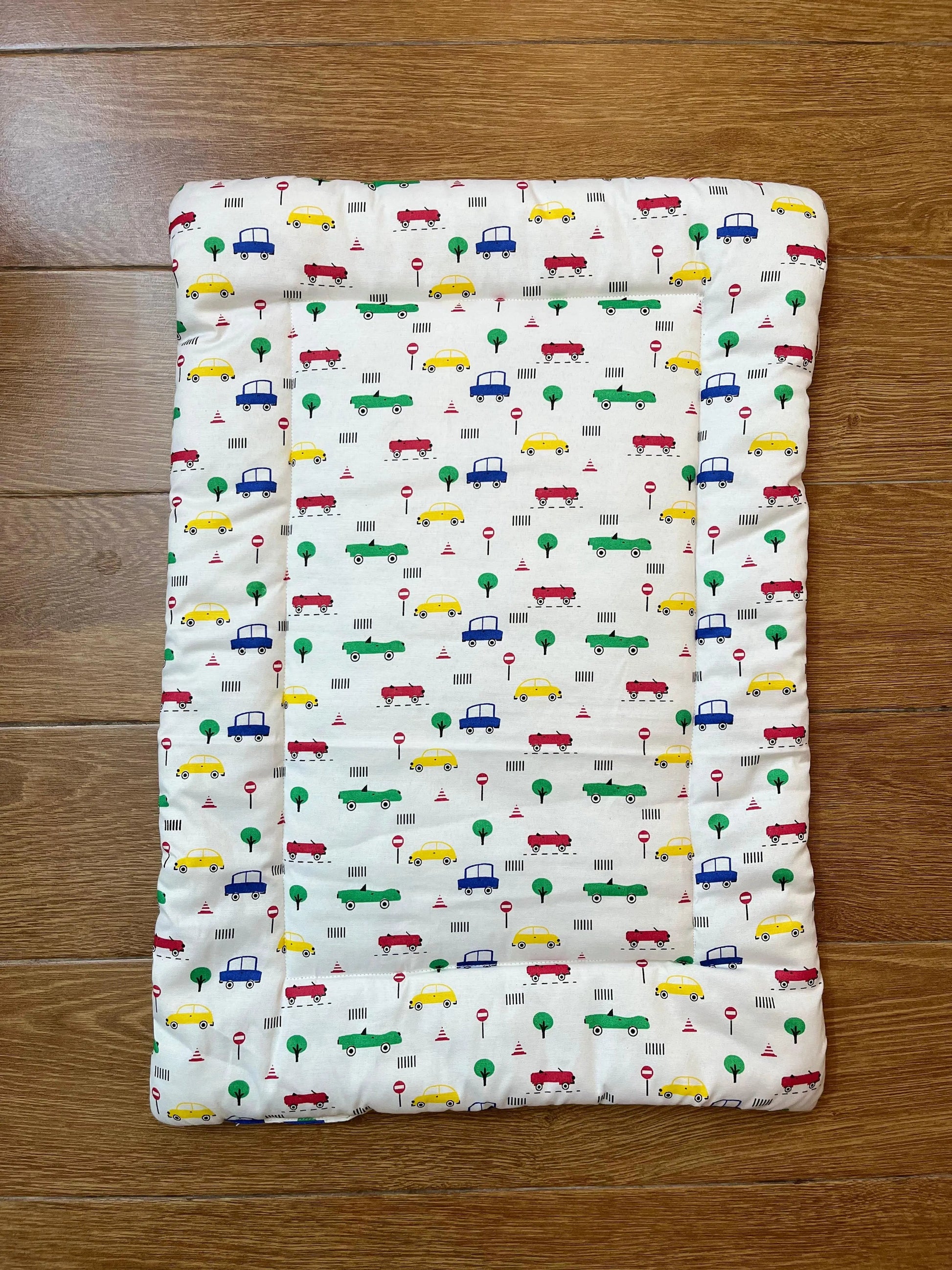 8Pc Baby Bedding Set on Soft Cotton Fabric with Car Theme (0–2 Years) Little Flower