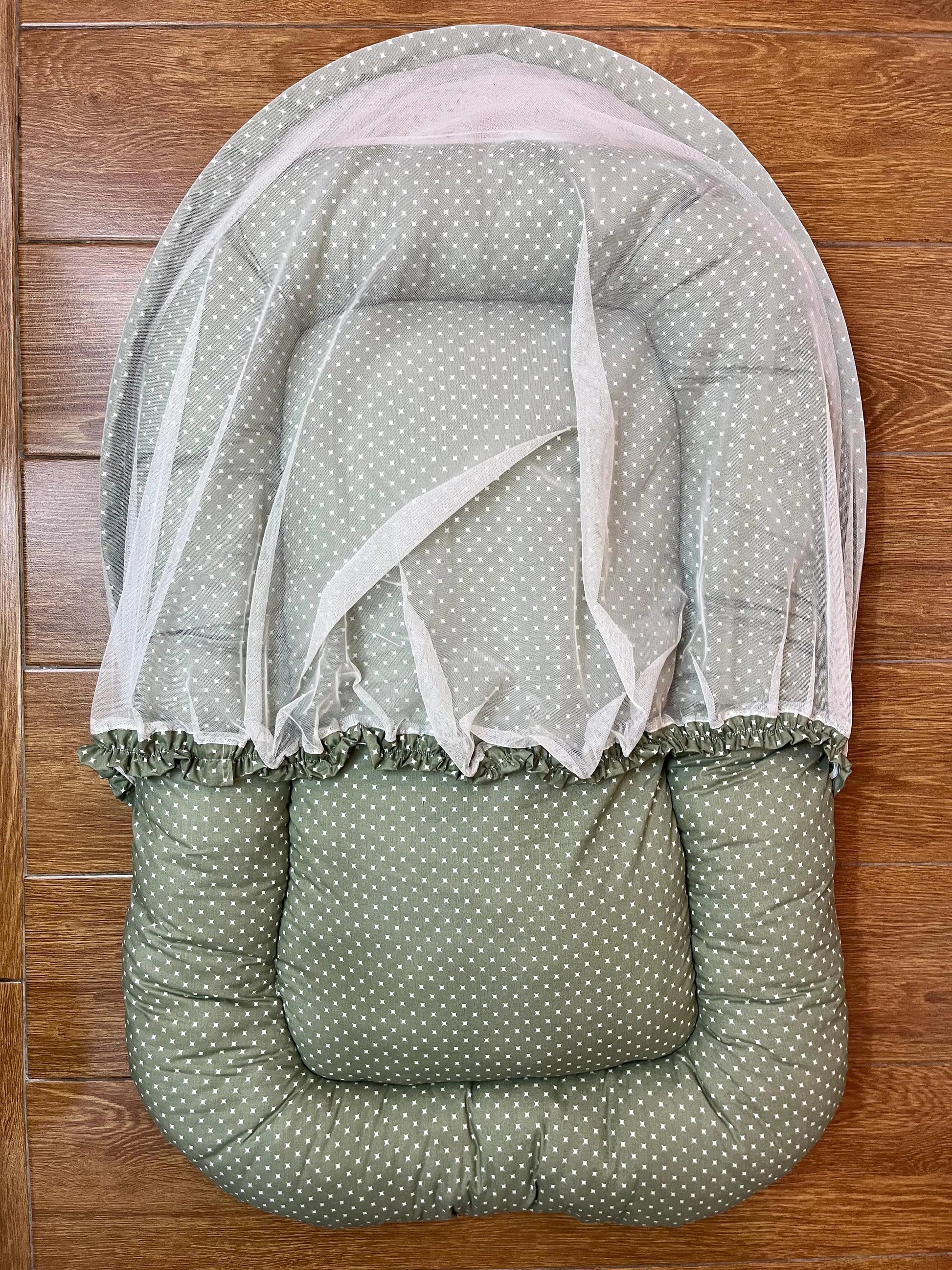 Baby Bed with Net with Pillow – (0–2 Year) | Star on Green Little Flower