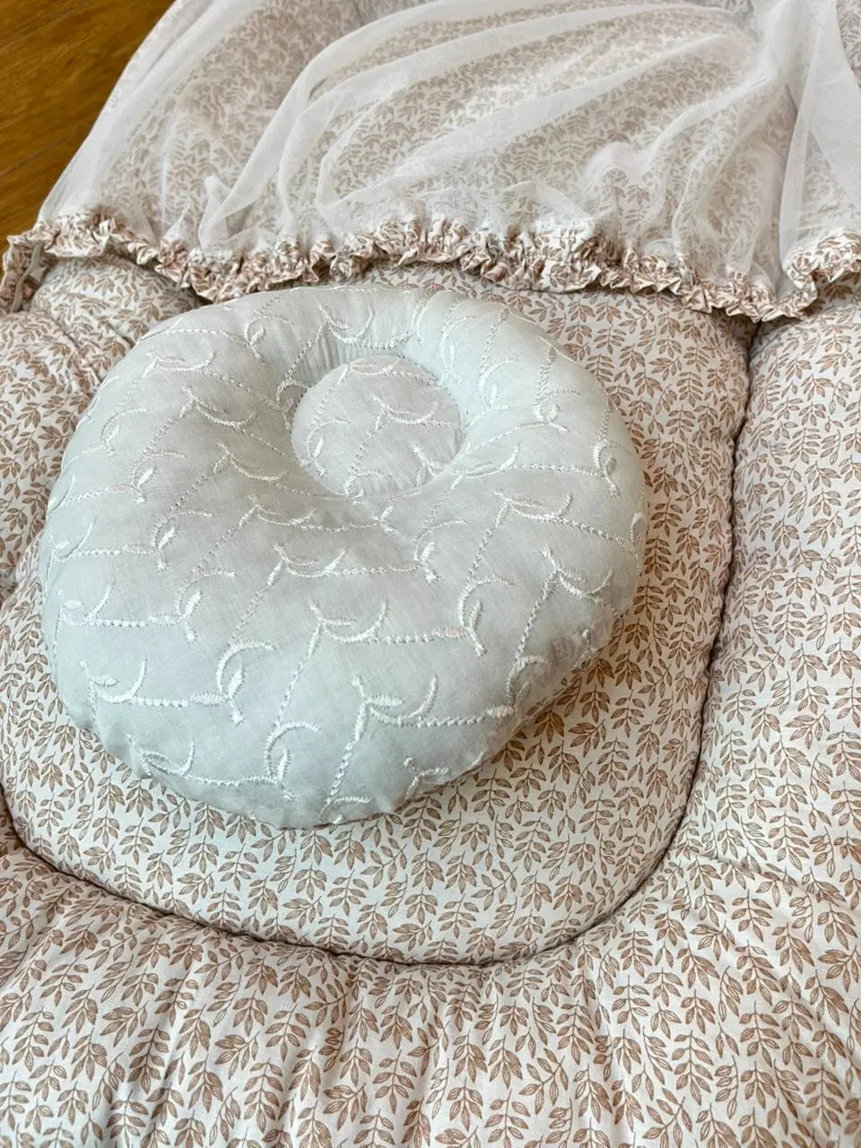 Baby Net Bed With Pillow | Brown leaves with white chicken