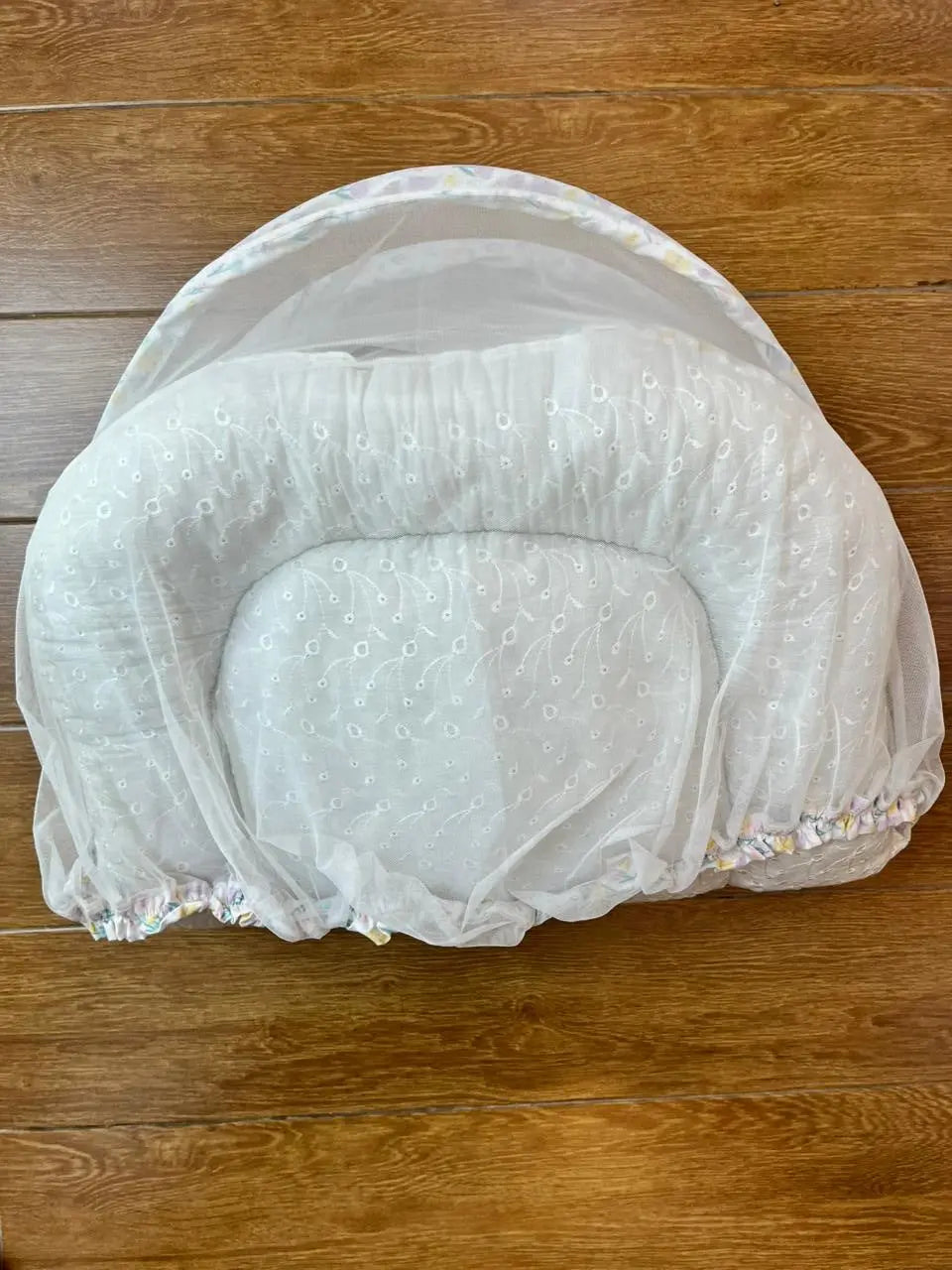 Baby Net Bed With Pillow | Brown leaves with white chicken