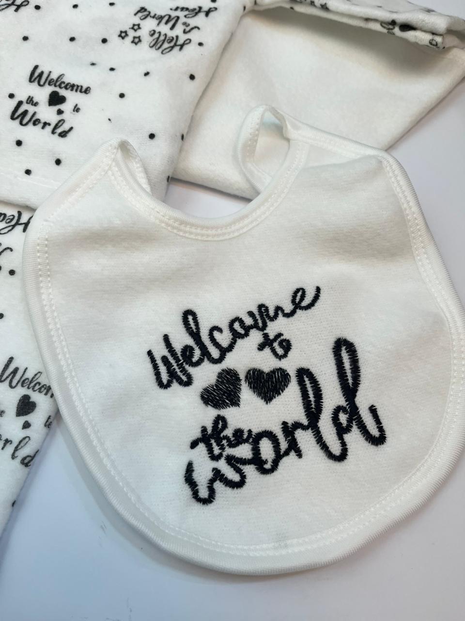 Welcome to the World – Black Print - 5-Piece Newborn Baby Clothing Set | Soft Cotton Outfit for 0–6 Months