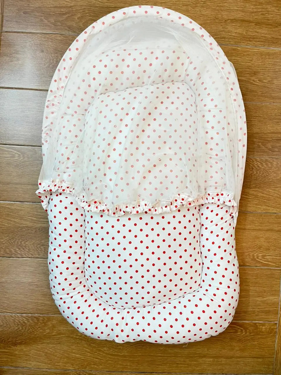 Baby Net Bed With Pillow | Red Dots Chicken