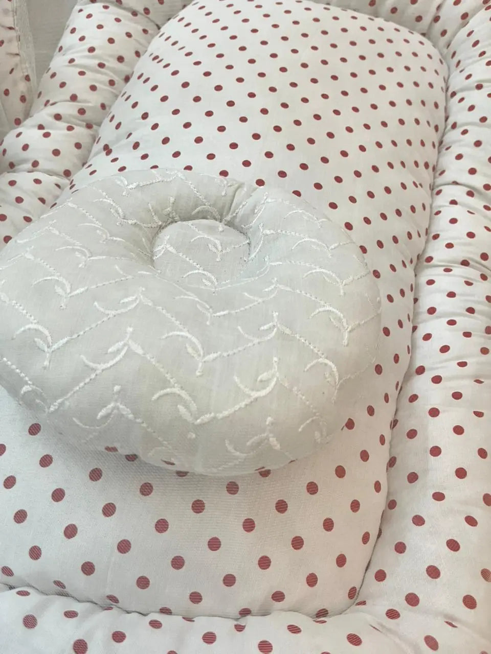 Baby Net Bed With Pillow | Red Dots Chicken