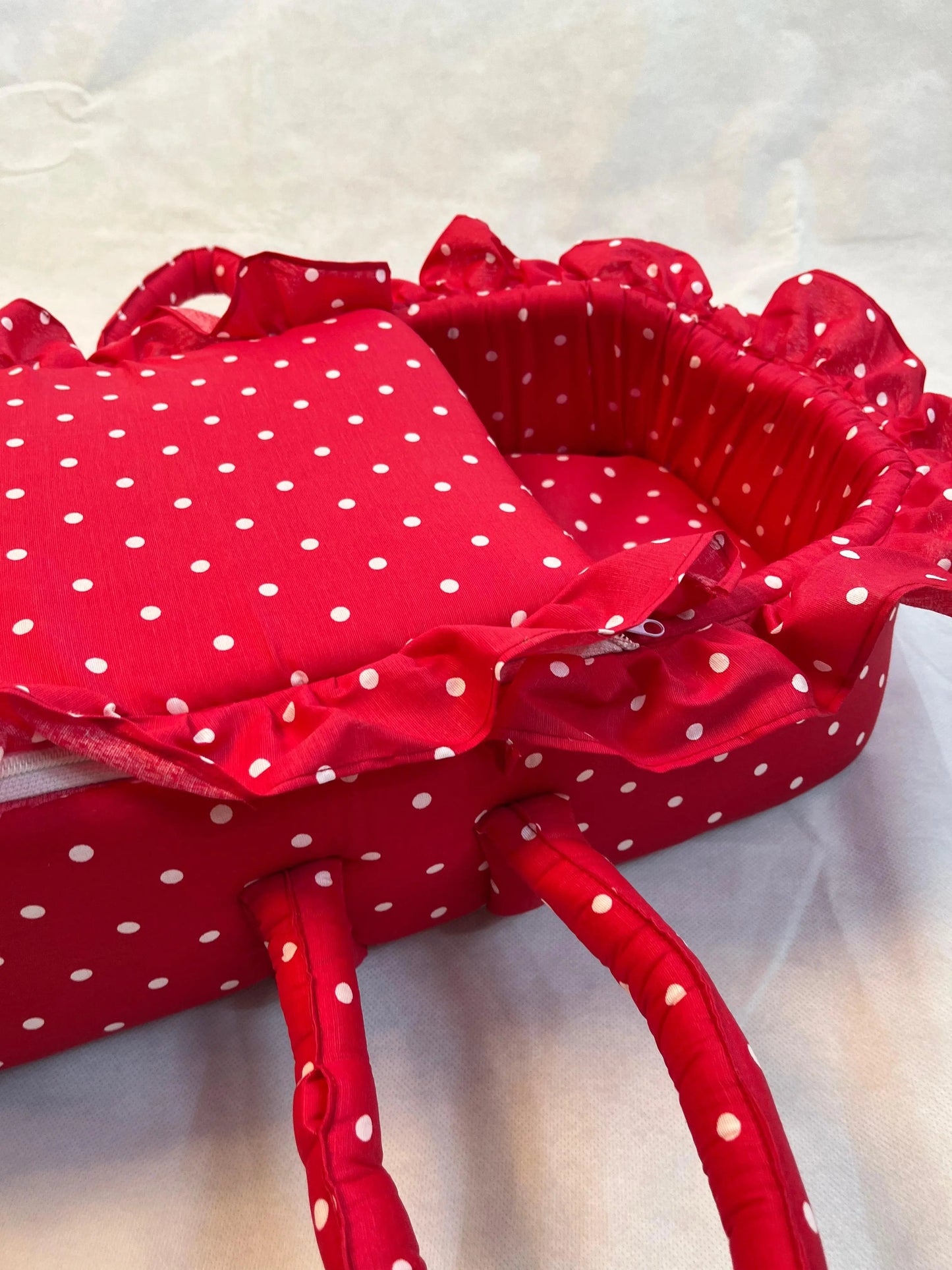 Portable Baby Carry Bed – Soft & Comfortable Newborn Sleeping Nest (0–12 Months)